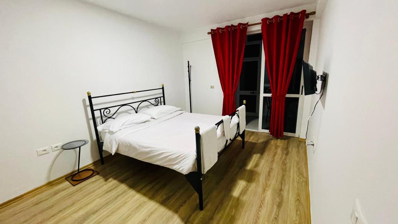 Hotel Drinos Tirana Exteriér fotografie
